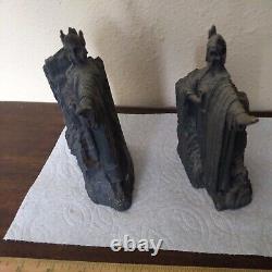 2002 Authentic Sideshow Weta Lord of the Rings'The Argonath' Polystone Bookends