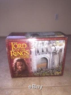 Games Workshop Lord of the Rings Helm's Deep Fortress