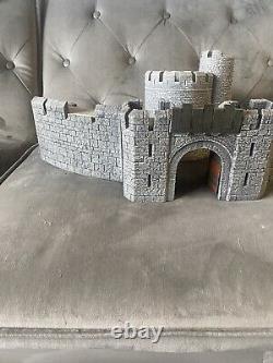 Games workshop lord of the rings Helms deep fortress oop rare See Pictures