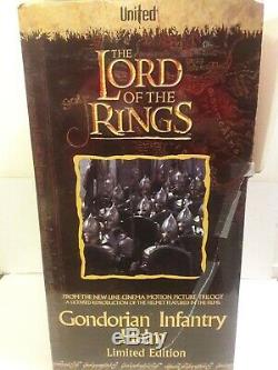 Gondorian Infantry Helm United Cutlery Lord of the Rings Helmet Limited Edition