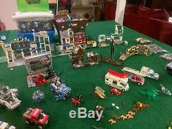 Huge Lego Lot, Star Wars, Lord Of The Rings, City, And 40 Pounds Of Legos