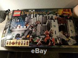 LEGO Lord of the rings BATTLE OF HELM'S DEEP 9474 New / OPEN BOX. RETIRED