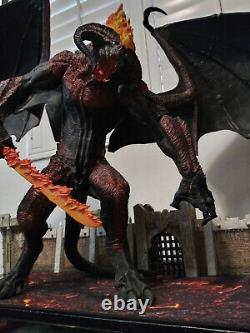 LORD OF THE RINGS Balrog #602/2400 LE 100% complete with box! Read Desc