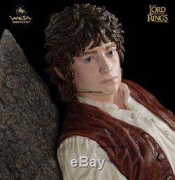 LORD OF THE RINGS Frodo Baggins Statue Weta