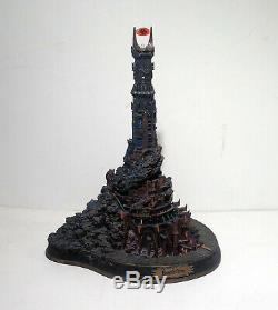 Lord Of The Rings BARAD DUR Dark Tower Of Sauron Danbury Mint Lights Up