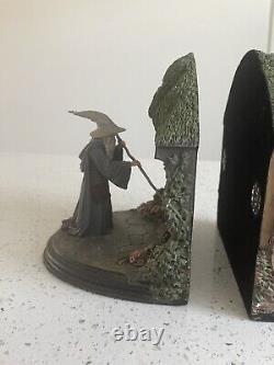 Lord Of The Rings No Admittance Bookends, Sideshow Weta RARE, Hat Damaged On Tip