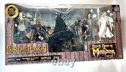 Lord of the Rings Black Gate of Mordor 5 Action Figures Gift Pack 2004 ToyBiz