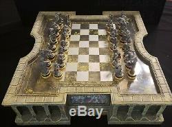 Lord of the Rings Deluxe Chess Set Noble Collection
