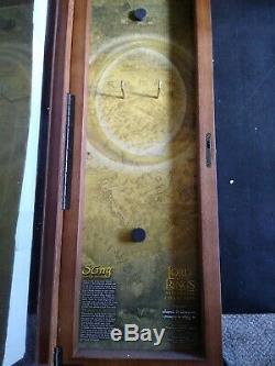 Lord of the Rings Sting sword with case set United cutlery Rare