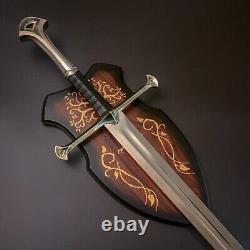 Lord of the rings Anduril's sword lotr Narsil Sword of aragorn, aragorn's sword