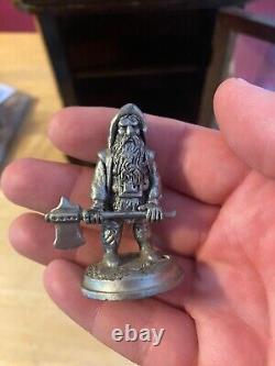 Lord of the rings pewter figurines with original case