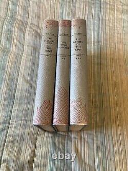 Lord of the rings silver anniversary 2nd Edition set in slipcase. JRR Tolkien