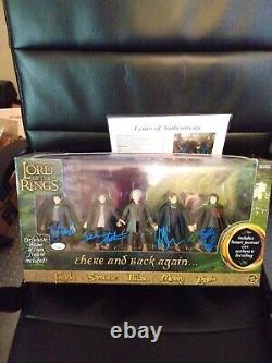 Lord of the rings there and back again Toybiz figures SIGNED BY ALL 4 HOBBITS