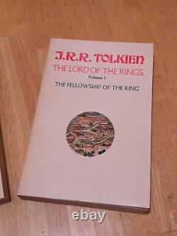RaRe VinTagE LORD of the RINGS TRILOGY BOX SET JRR Tolkien Ballantine PB LOTR