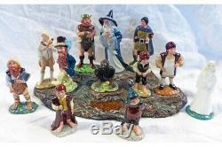 Royal Doulton Lord of The Rings Full Set With Bases Immaculate Rare