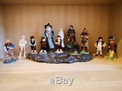 Royal Doulton Lord of the Rings Tolkien complete set of 12 figures and base mint