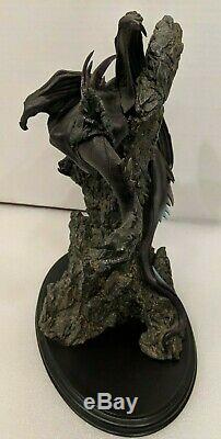Sideshow Collectibles Morgul Lord on Fell Beast The Lord of the Rings