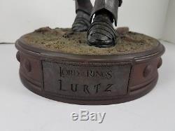 Sideshow Premium Format Statue Lord Of The Rings Fellowship Lurtz 14 Scale