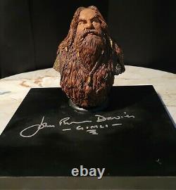 Sideshow Weta Lord of the Rings Gimli Bust with signed placard by John Rhys-Davies