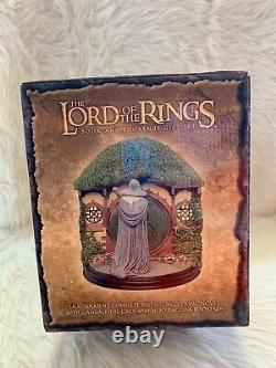 Sideshow Weta Lord of the Rings No Admittance Bookends Gandalf Bilbo