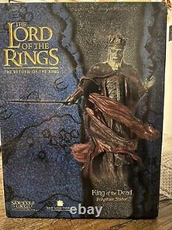 Sideshow Weta Lord of the Rings, Return of the King King of The Dead Statue