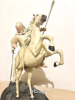 Sideshow weta LOTR, Gandalf The White On Shadowfax Statue Lord of the Rings