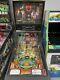 Stunning Original Lord Of The Rings Pinball Machine 99% Perfect Condition