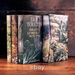 The Hobbit & the Lord of the Rings Boxed Set Illustrated Edition