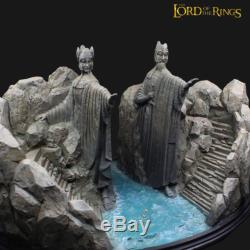 The Lord of The Rings Hobbit Gates of Argonath Gate of Kings Statue Figure