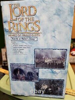 The Lord of the Rings Armies of Middle Earth Battle at Helm's Deep NIB