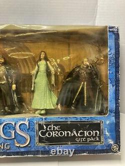 Toy Biz Lord Of The Rings-Lot Of 3- Gift Pack Two Towers, Lothlorien. Read