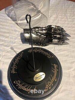 United Cutlery GAUNTLET OF SAURON 2456 THE LORD OF THE RINGS LOTR 1 of 3000