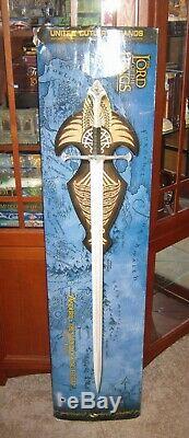 United Cutlery Lord of the Rings Aragorn/King Elessar Anduril Sword Collectible