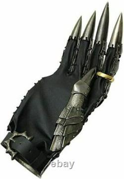 United Cutlery The Lord of the Rings Sauron Gauntlet