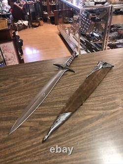United Cutlery The Lord of the Rings Sting Sword & Scabbard UC1264 & UC1300