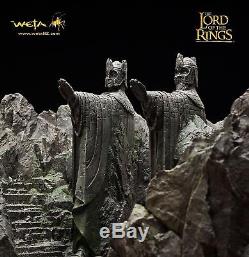 WETA The Argonath statue Lord of the Rings 266/500 Sideshow Environment LOTR