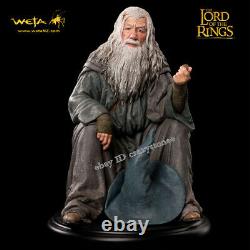 WETA The Lord of the Rings Grey Robe Gandalf The Hobbit Mini Figurine Model NEW