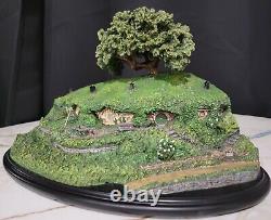 Weta Lord Of The Rings Hobbit Bag End Statue. (Free US Shipping)